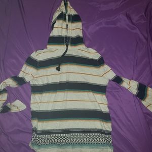 Boys Aeropstale t-shirt hoodie